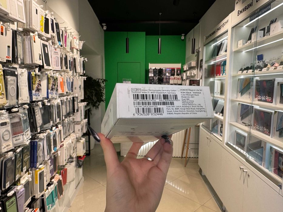 Магазин NEW Honor Magic6 Lite 8/256GB Midnight Black Гарантiя
