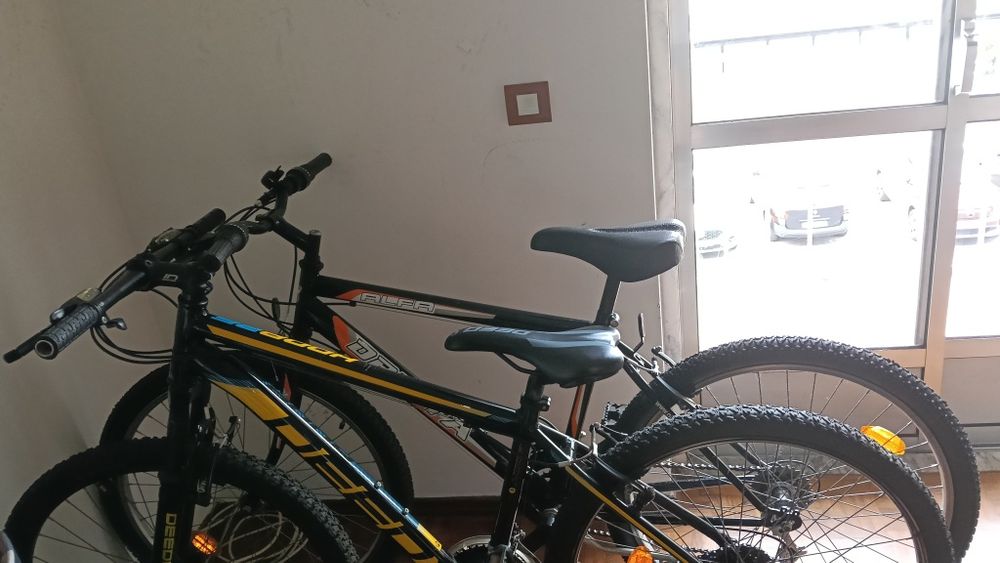 Duas Bicicletas.