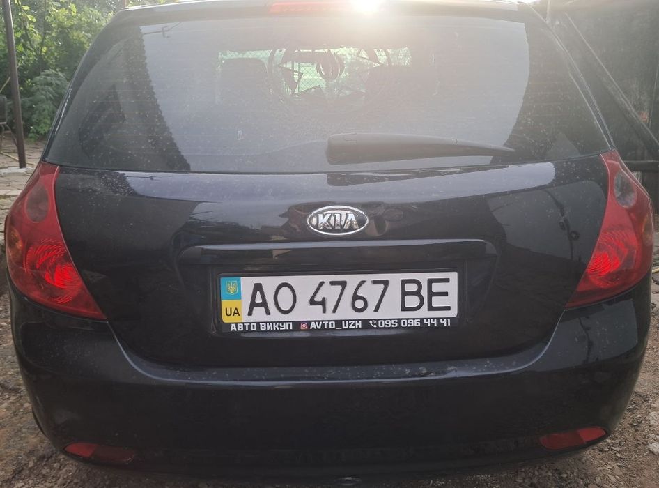 Продам Kia  Ceed 2008року,мотор 1.6.