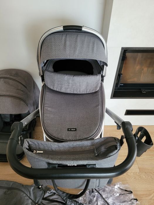 Wózek Espiro Next Spacerówka, gondola i nosidło Britax