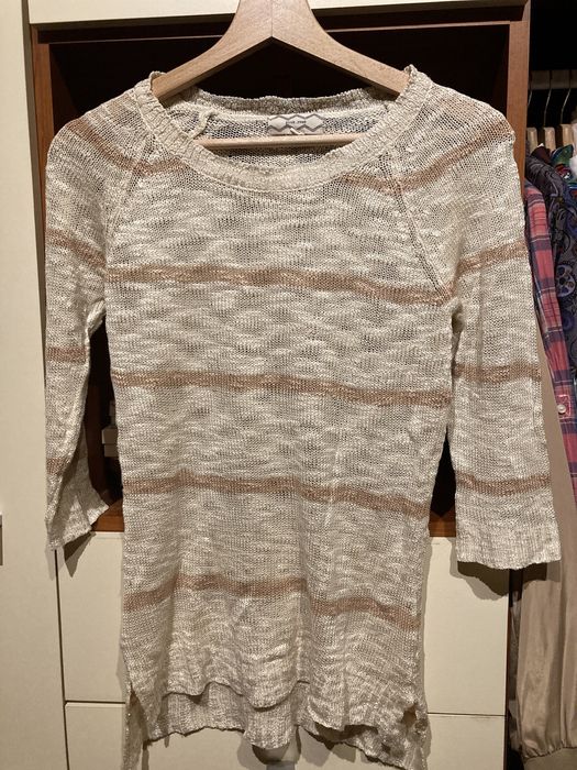 Sweterek beżowy paski
