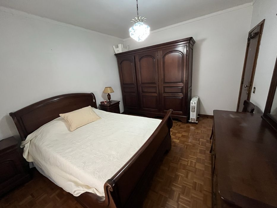 T2 mobilado em Ceira, 85 m², perto do Metro Mondego, com contrato