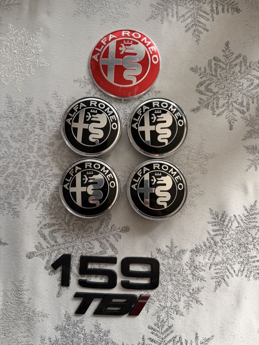 Alfa Romeo emblemat nakrętki napis