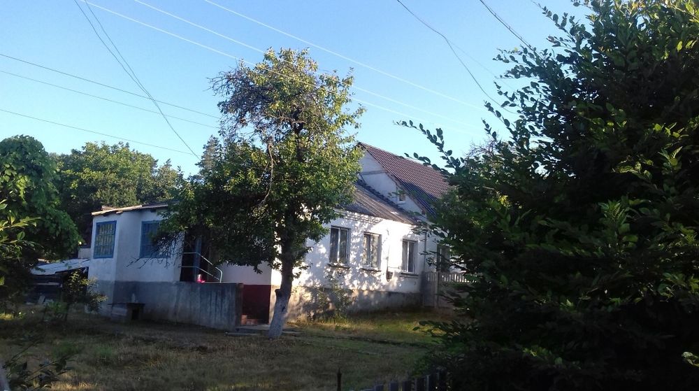 Продається частина будинку в Гамарні