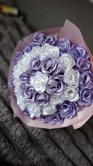 Продаю букетик 37 розочок