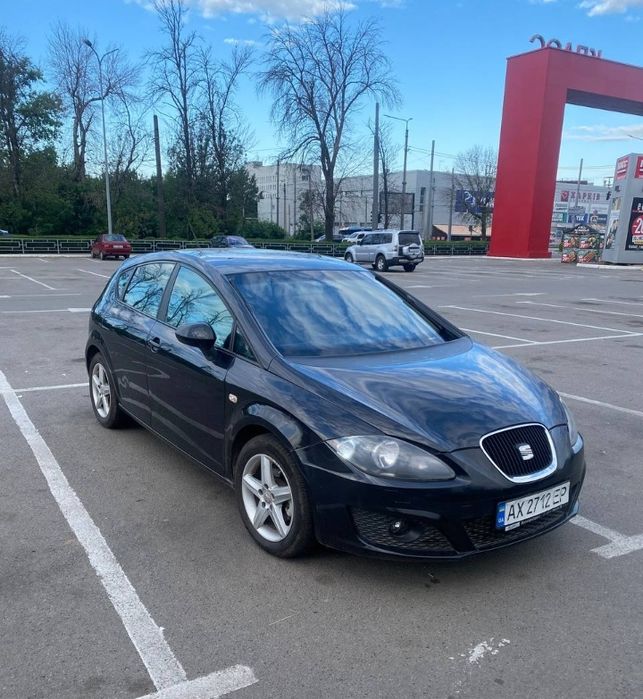 Продам автомобиль SEAT Leon