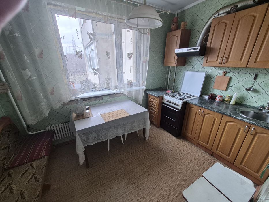 Сдам 2комн квартиру м Масельского.