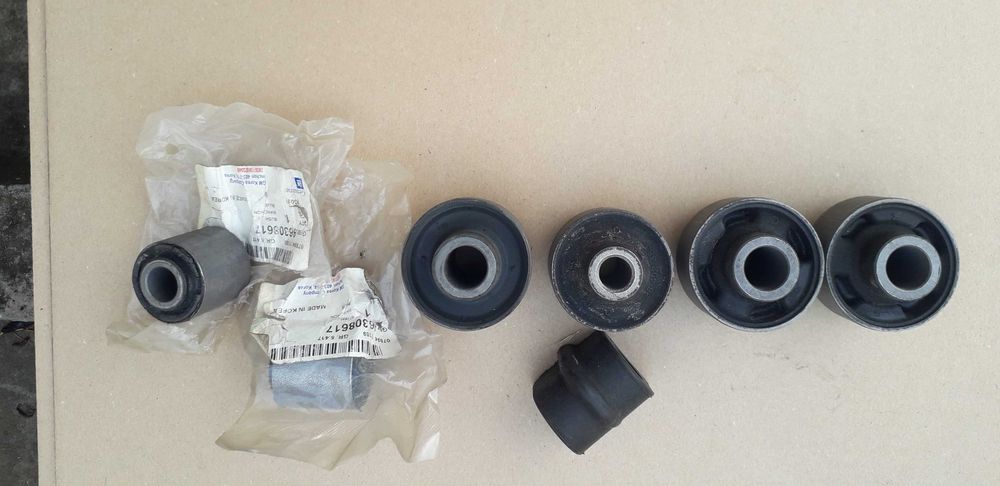 Сайлентблоки рычага Daewoo Nubira