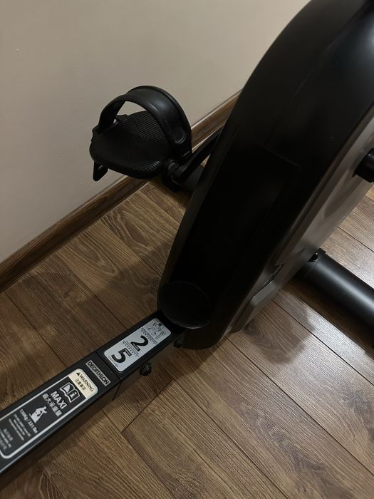 Domyos rower stacjonarny E Seat rower leżący elektryczno-magnetyczny