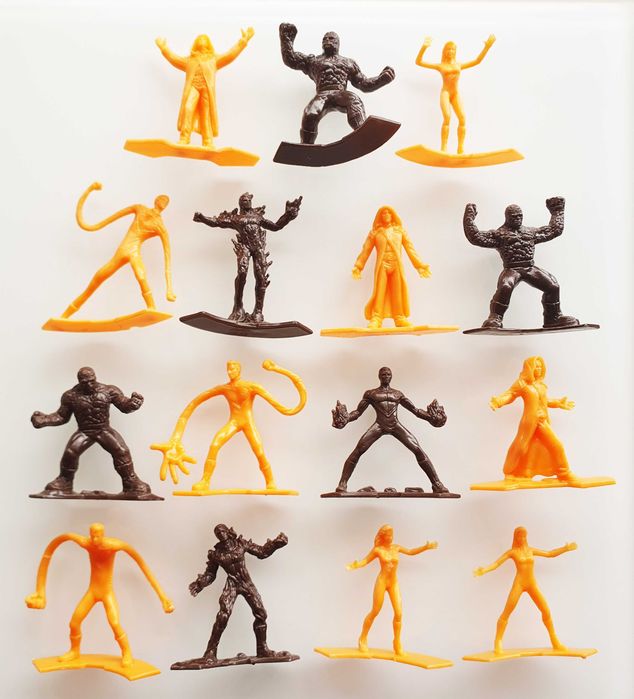 Former Complete Collection ~ "FANTASTIC FOUR" ~ 15 Monochrome Figures (2005)