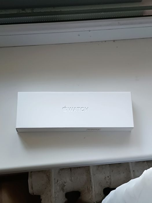 Коробка від apple watch