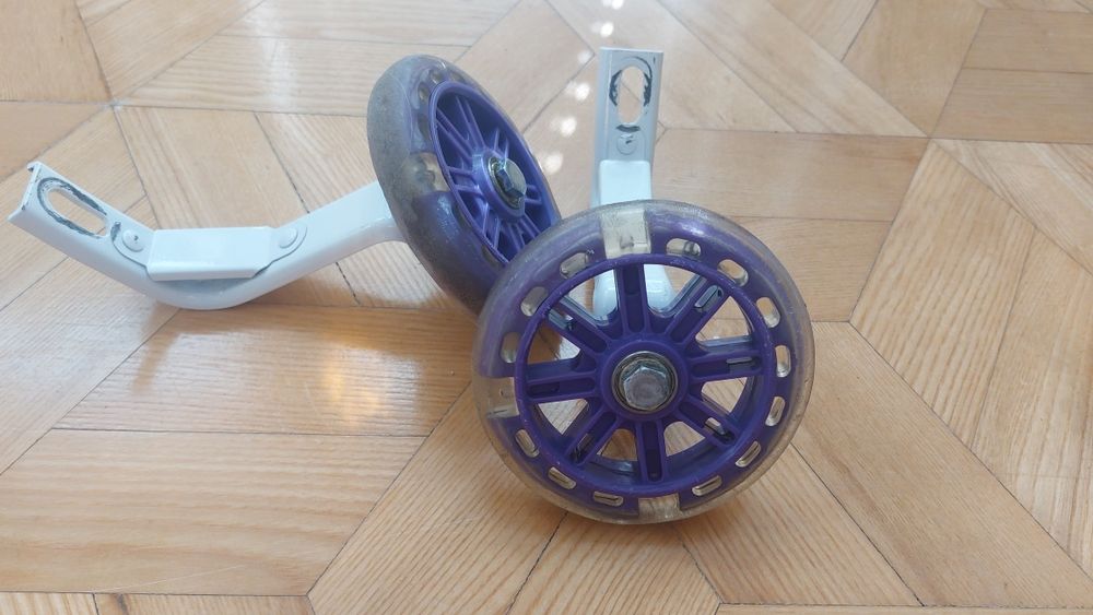 Rowerek na cztery koła 12