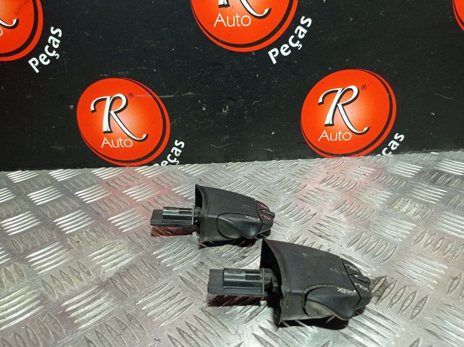 Comando Do Volante Ford Focus (Daw, Dbw)