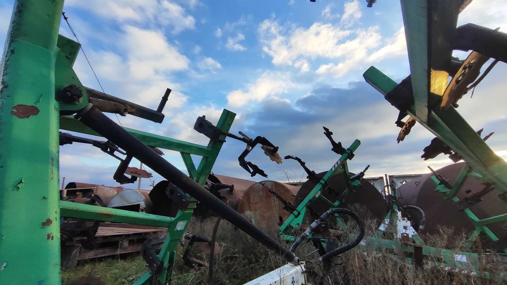 Агрегат для внесеня безводного аміаку Нітромайстер 9-45