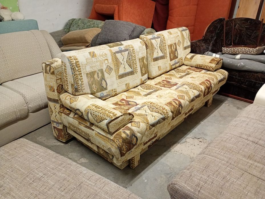 Sofa trzyosobowa rozkladana