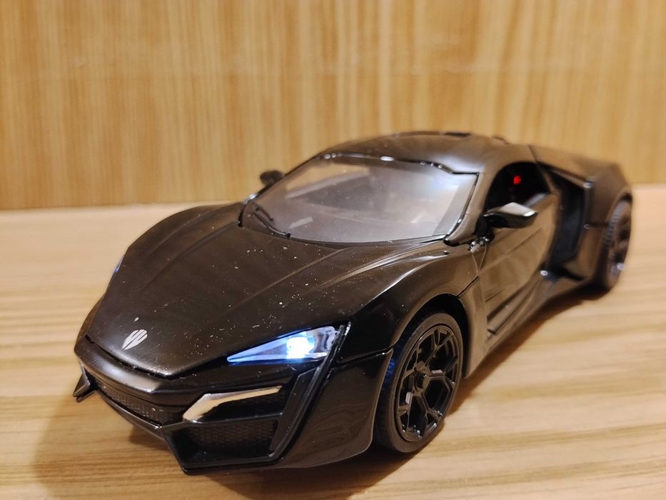 Модель Lykan Hypersport 1:32 Автоэксперт Металл свет звук инер машинка