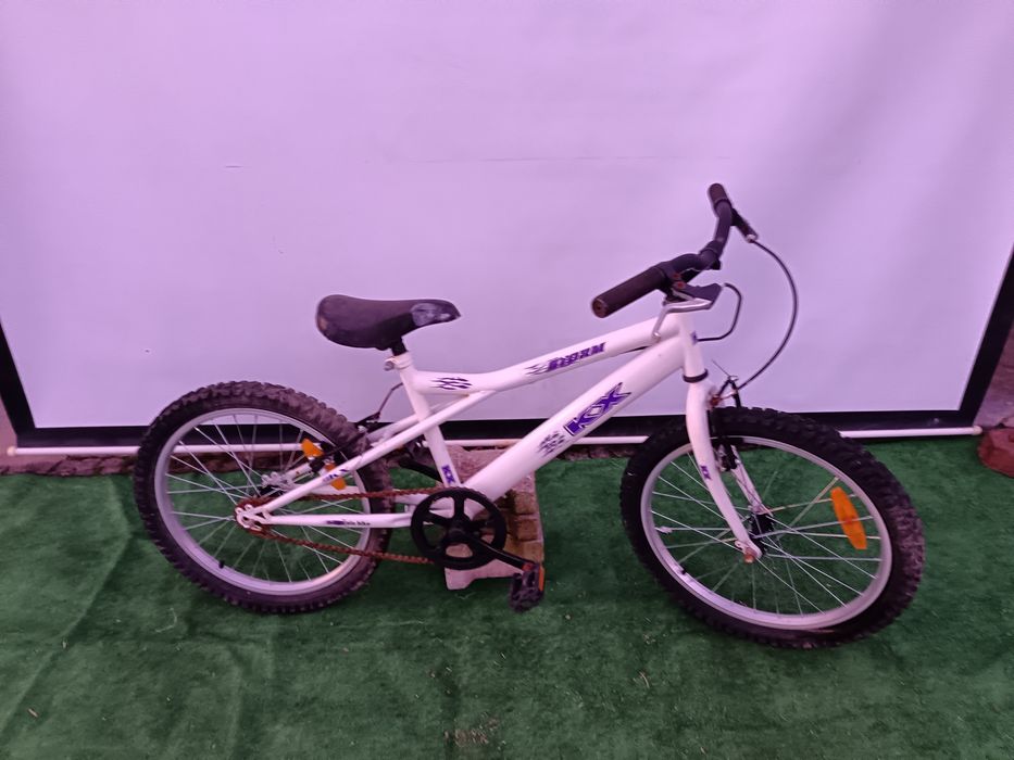Bicicleta branca