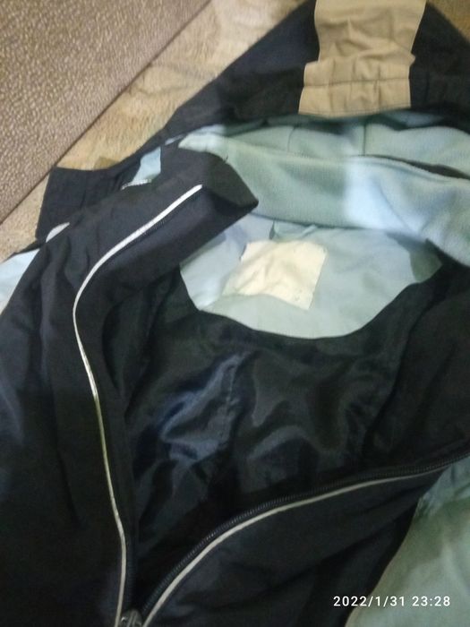 Продам детский костюм