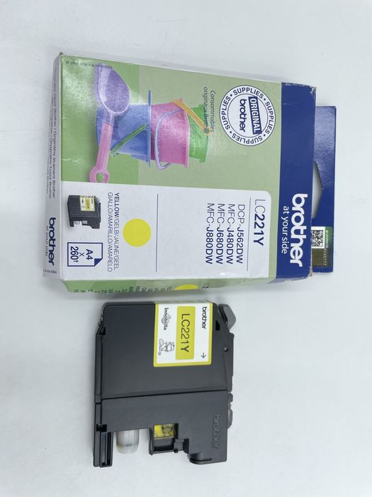 Oryginalny żółty wkład atramentowy Brother LC-221Y