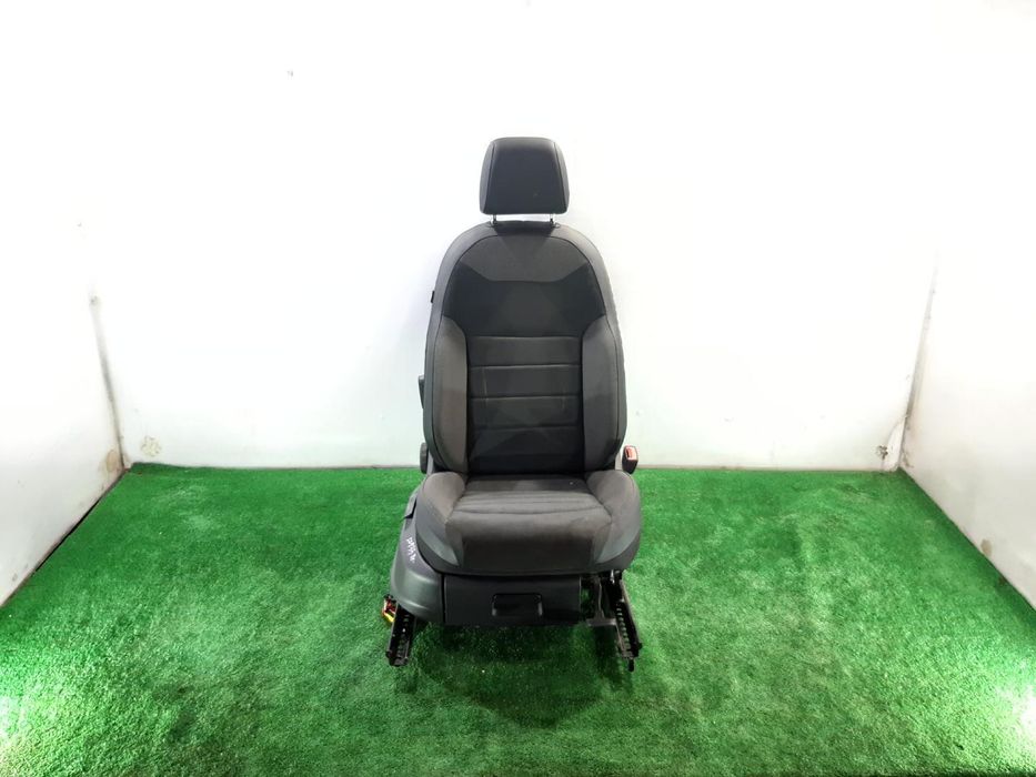 Banco Frente Direito Seat Ateca