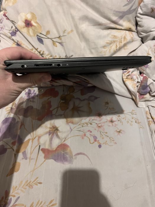 Сенсорний ноутбук Lenovo Yoga