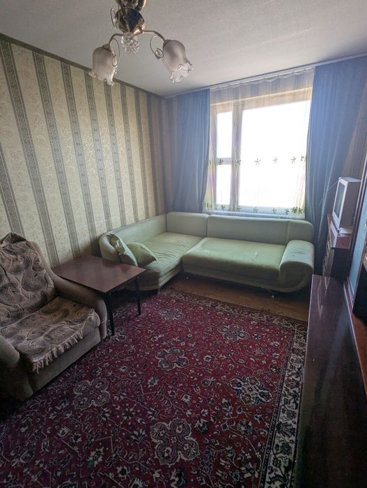 Продається 2 кімнатна квартира Тичини Березняки Лівобережна метро