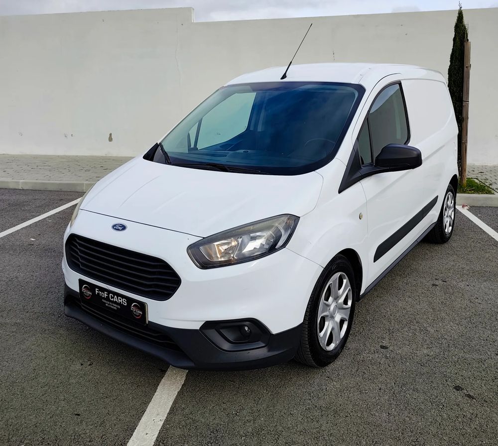 Ford Transit Courier