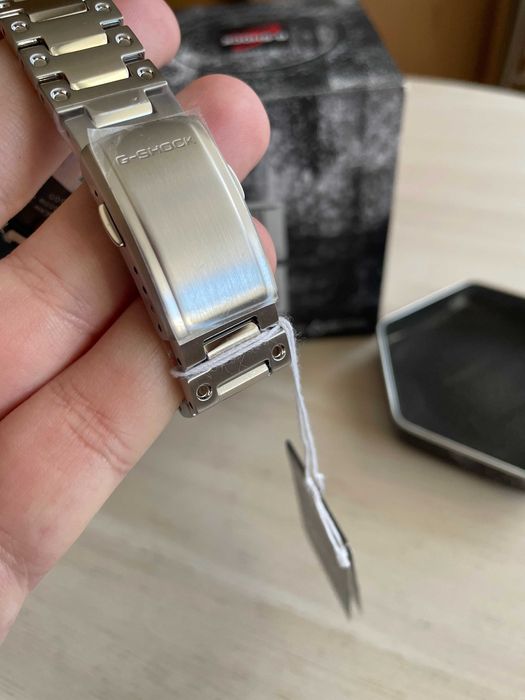 Casio GMW-B5000D-1ER