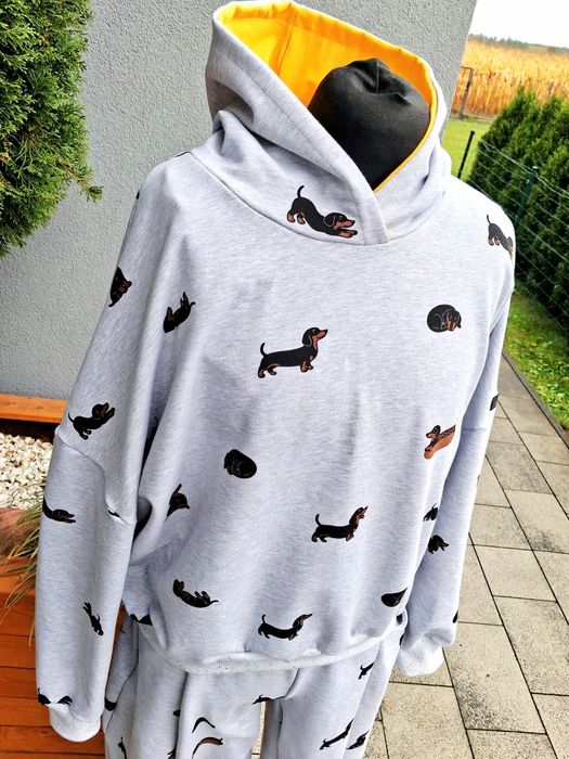 Bluza oversize z kapturem handmade jamniki