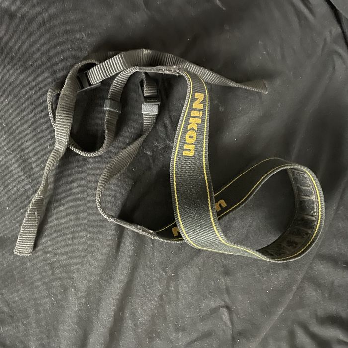 Nikon d5100 usada lente nikon 18-55 e lente yongnuo 50mm