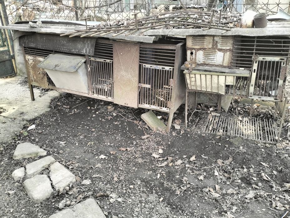 Продам клітки для кролів