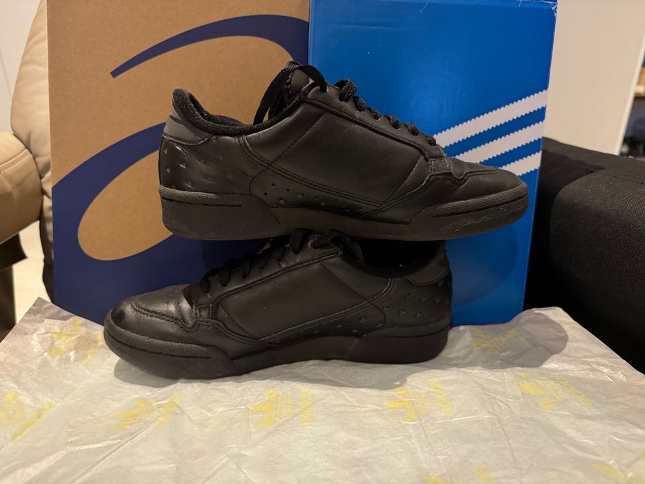 Sapatilhas Adidas Continental Pharrell Williams