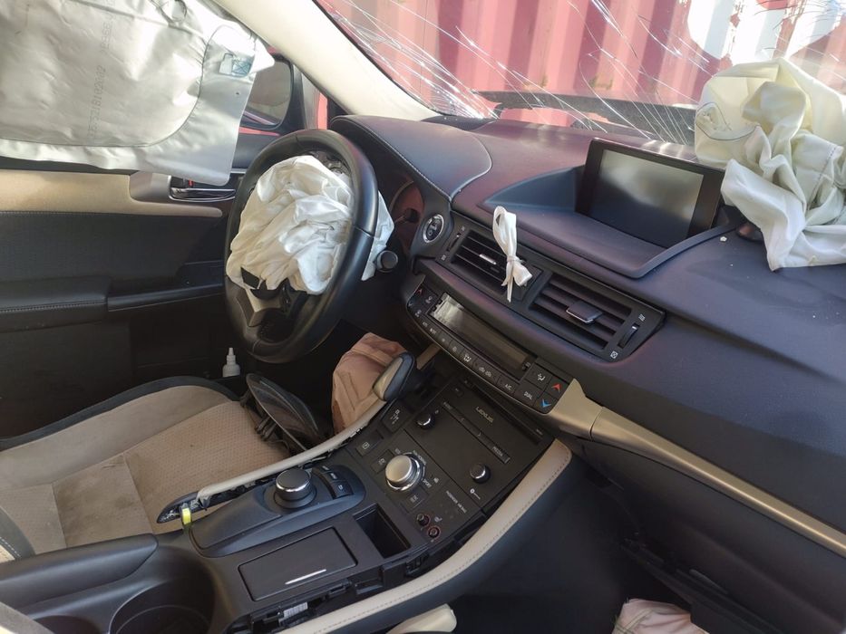 Lexus ct200h 1.8 hybryda