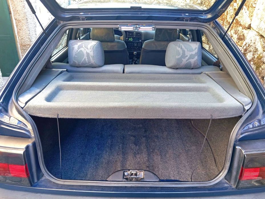 Renault R19 hatchback 1.2 gasolina 1994