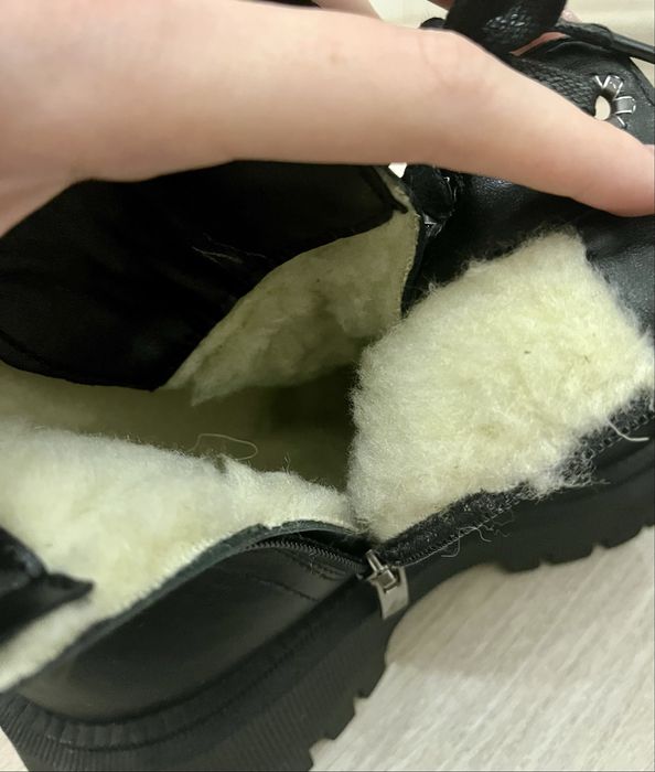 Шкіряні ботінкі зимові жіночі