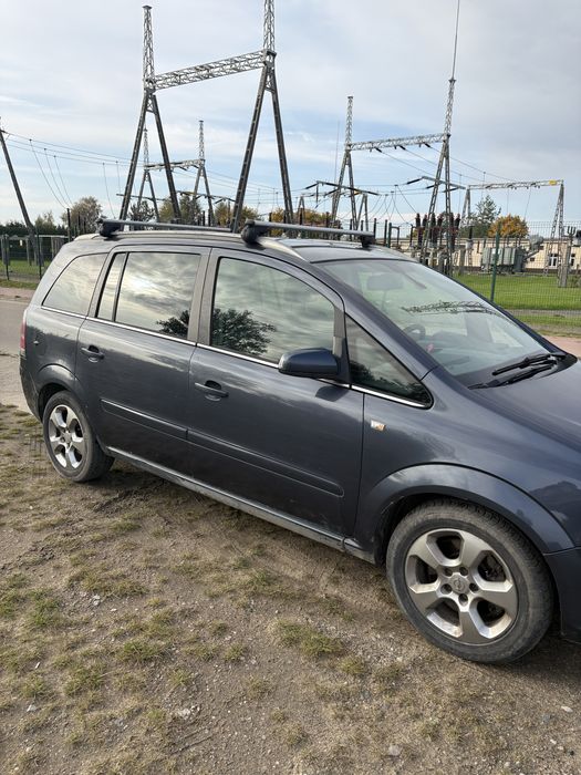 Sprzedam Opel Zafira B