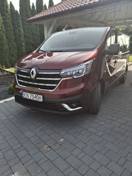 Wynajem  busów 9 osobowych