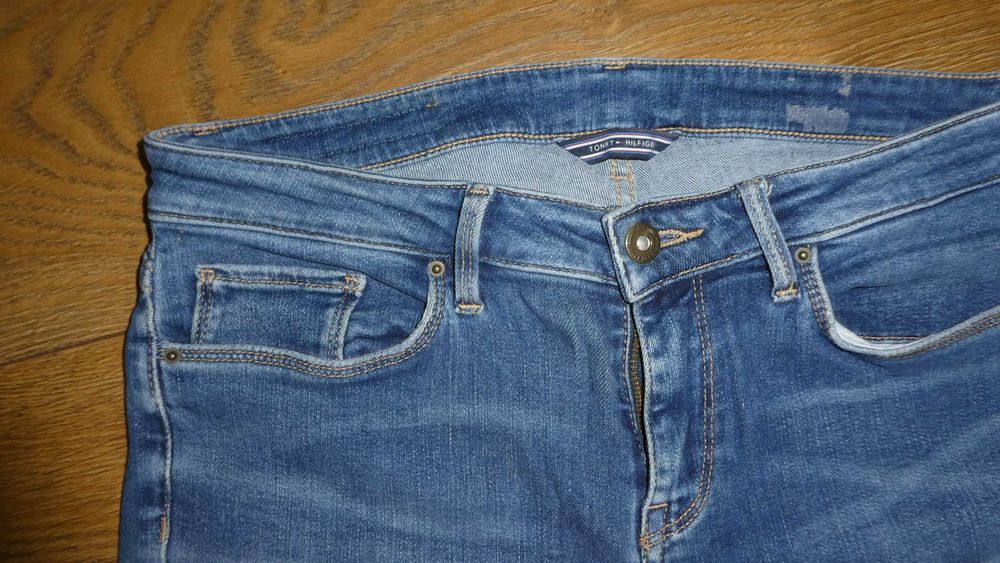 TOMMY HILFIGER jeans damskie  28/32 oryginalne