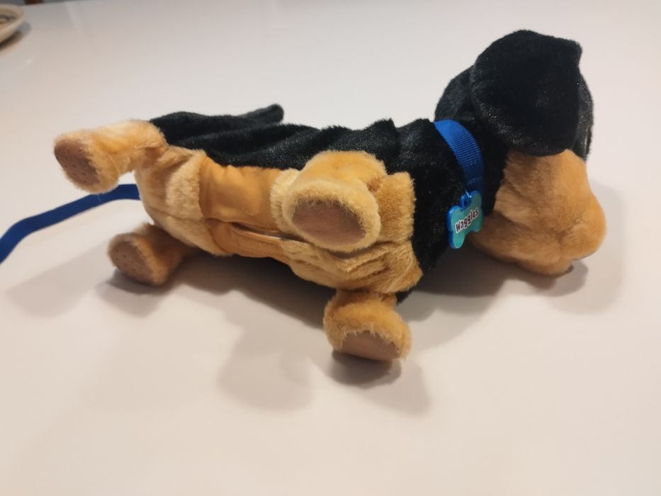 Vendo Animagic Waggles cão Salsicha, novo