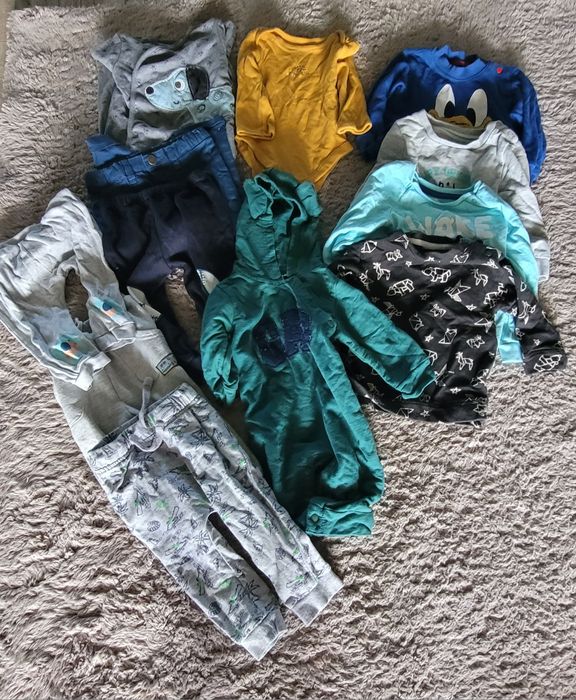 Zestaw ubrań dla chłopca rozmiar 80