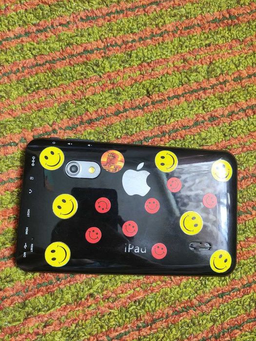 Планшет Ipad ( Не рабочий )