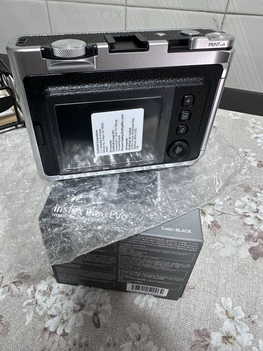 Câmera / máquina   fotografica  Instax mini evo