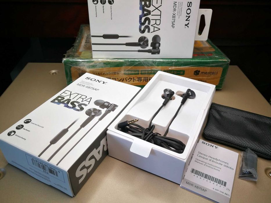 SONY MDR-XB75AP " Originais ", importação do Japão. ( New Old Stock )!