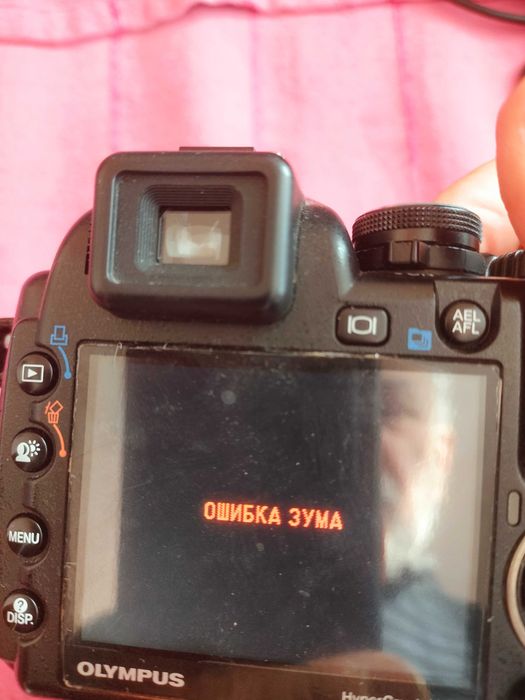 Фотоапарат Ультразум OLYMPUS SP-570UZ гарний стан несправний.