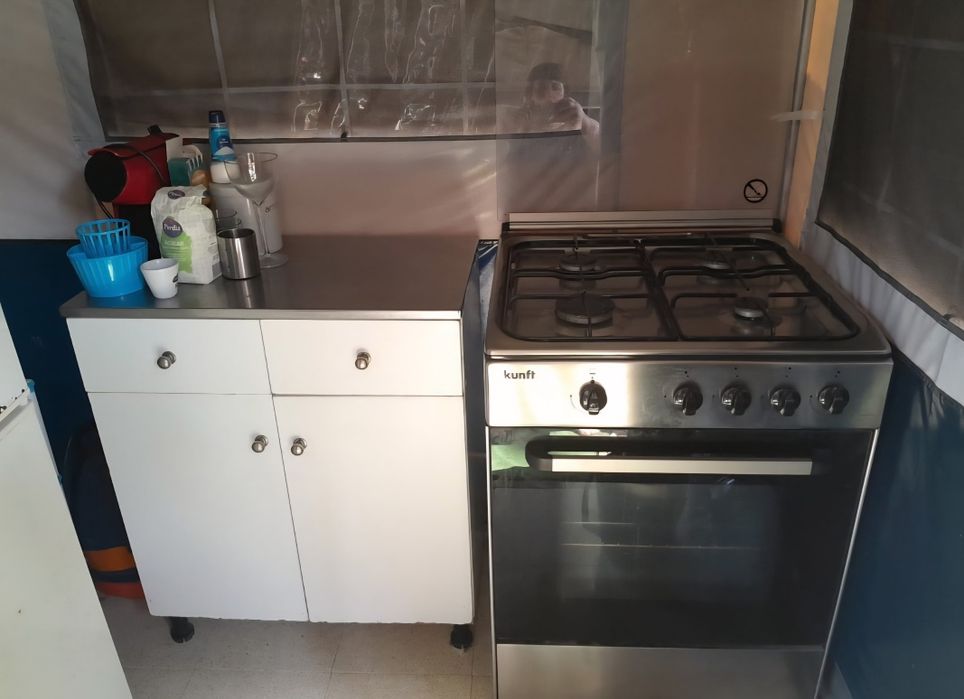 Caravana com Avançado e Cozinha (RESERVADA)