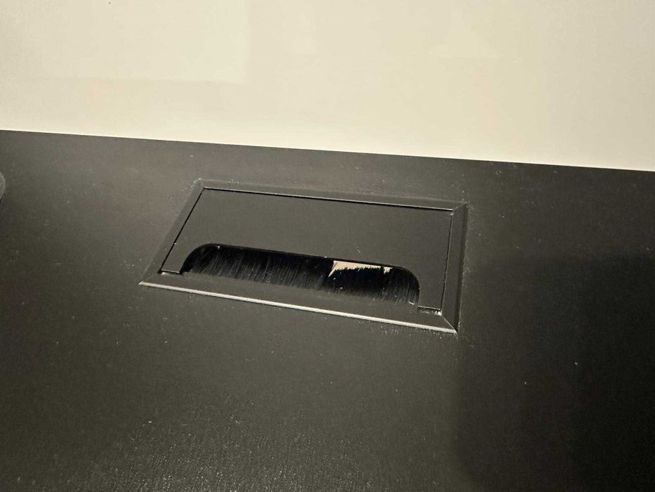 Biurko gamingowe czarne 140x70