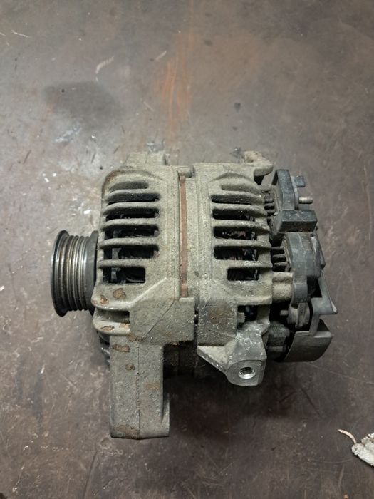 Alternator Bosch 100A Opel Vectra C Benzyna 1.8 16v Z18XE rok 2003