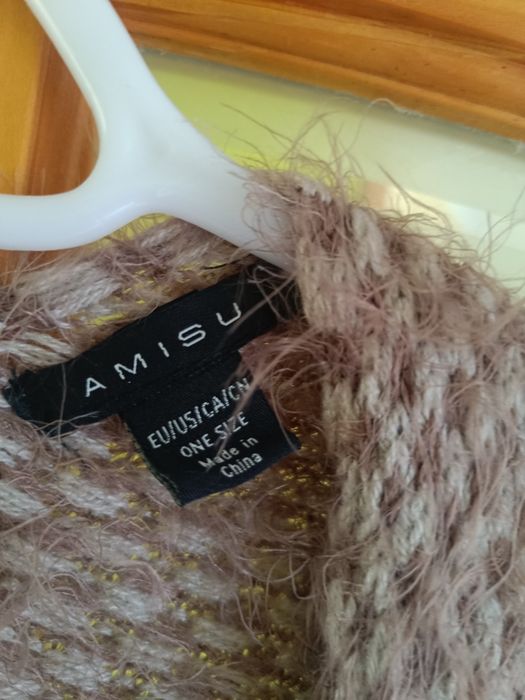 Sweter damski Amisu z krótkim rękawem rozmiar uniwersalny