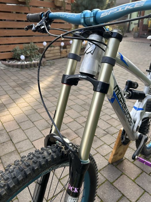 Rower zjazdowy Morewood Izimu