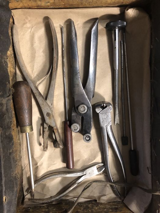 Продам винтажный набор непонятного инструмента СССР